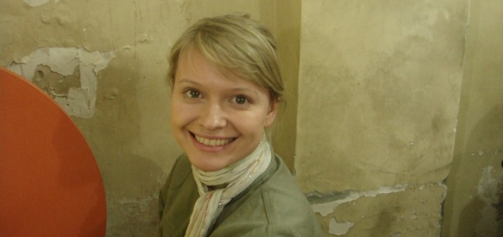 в дели