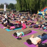 день йоги 2017