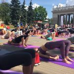 день йоги 2017